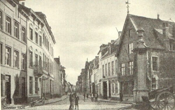 St-Thomashospitaal in de Tiensestraat (foto Cuvelier 1926)